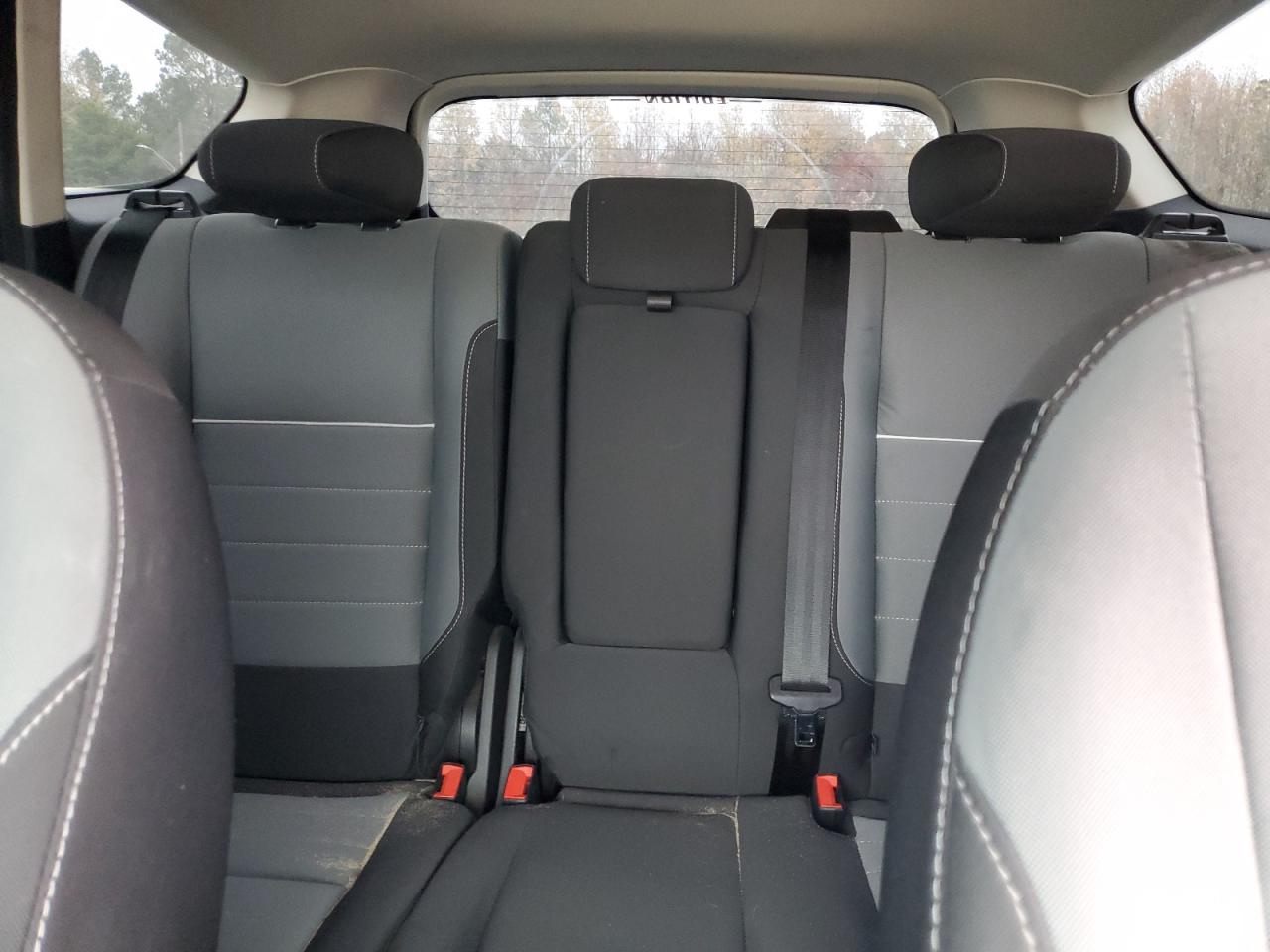 2015 Ford Escape Se VIN: 1FMCU0GX8FUB18234 Lot: 92892185