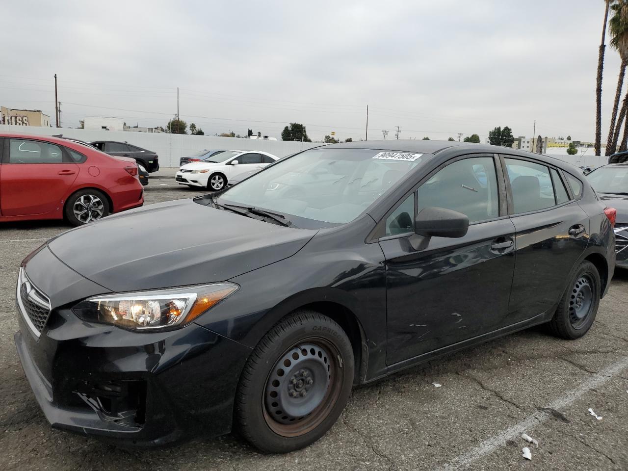SUBARU IMPREZA 2017. Lot# 90947505. VIN 4S3GTAA61H3722795. Photo 1
