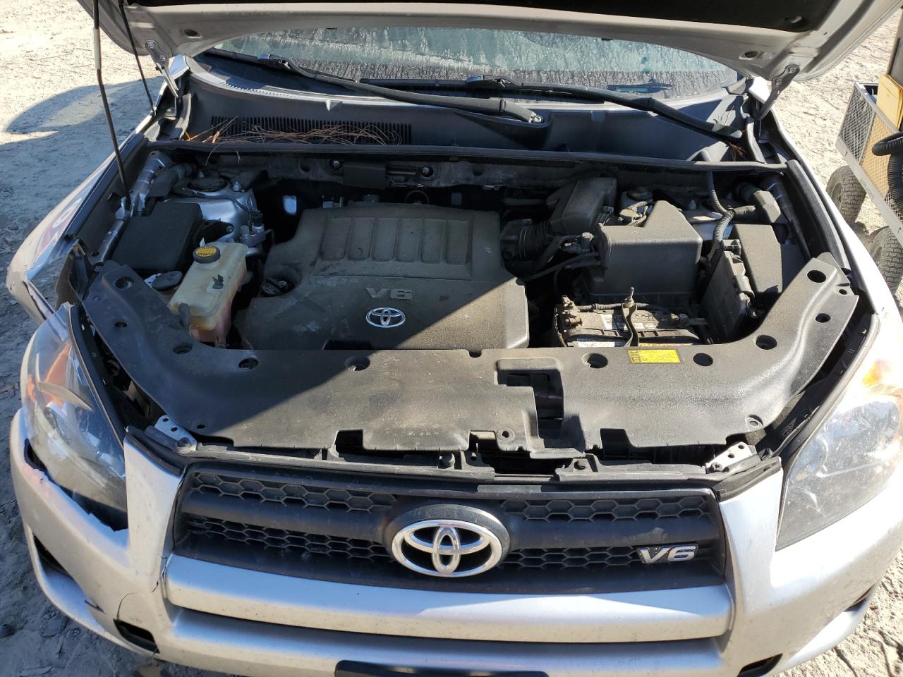 2011 Toyota Rav4 Sport VIN: JTMRK4DV8B5101405 Lot: 92845635