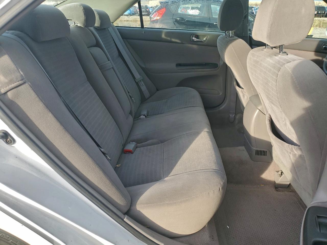 2005 Toyota Camry Le VIN: 4T1BE32K85U415931 Lot: 94390645