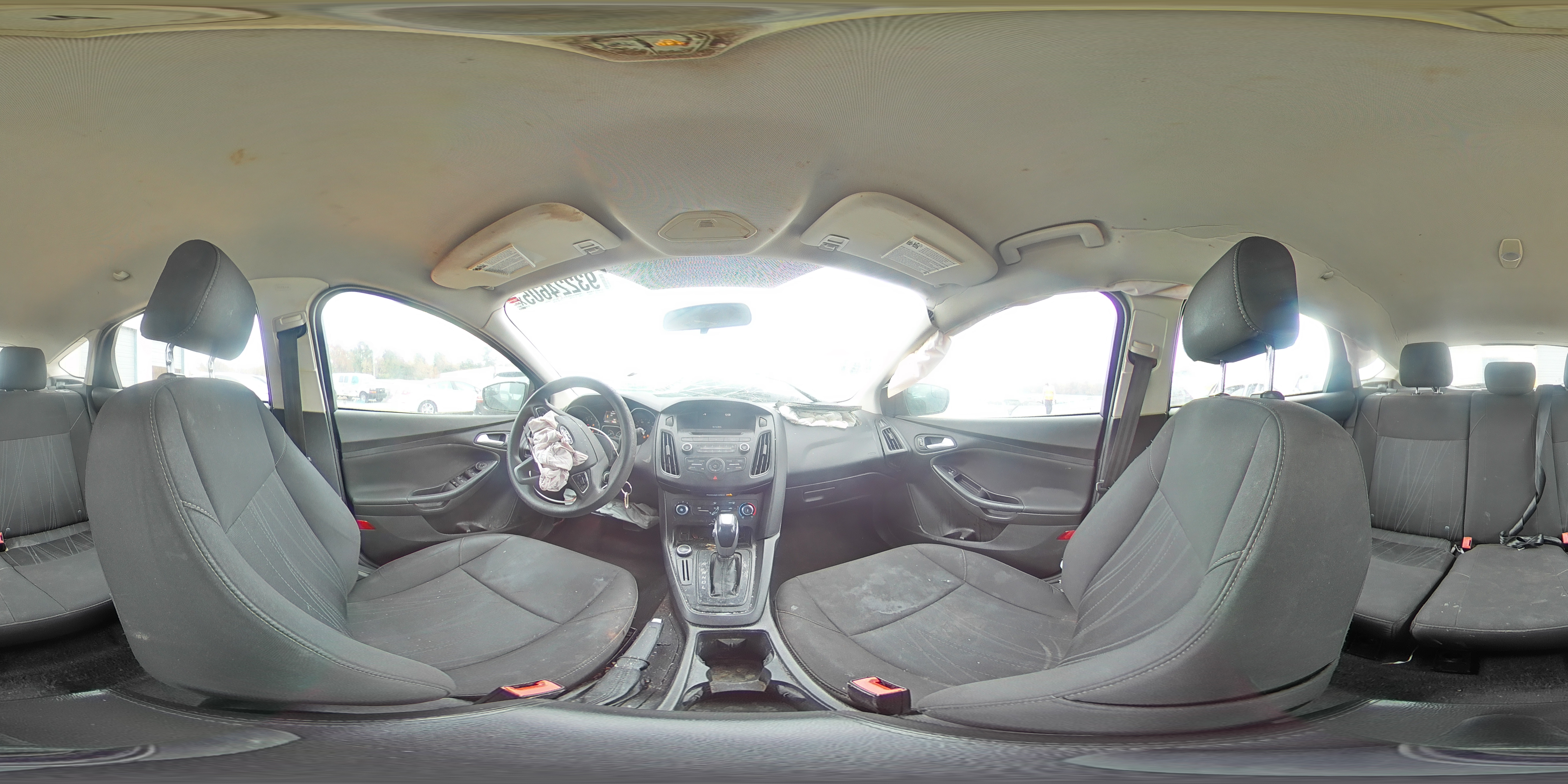 2016 Ford Focus Se VIN: 1FADP3K21GL224146 Lot: 93224605