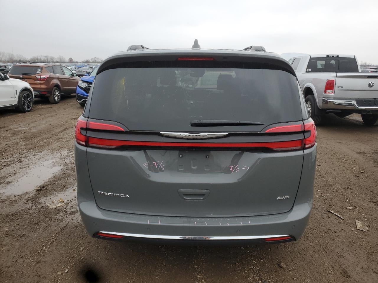2022 Chrysler Pacifica Touring L VIN: 2C4RC3BG7NR157371 Lot: 92377215