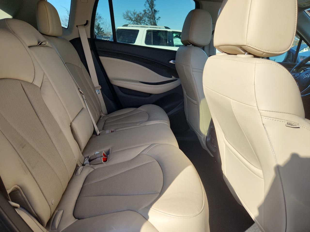 2020 Buick Envision Essence VIN: LRBFX2SA4LD067736 Lot: 92508015