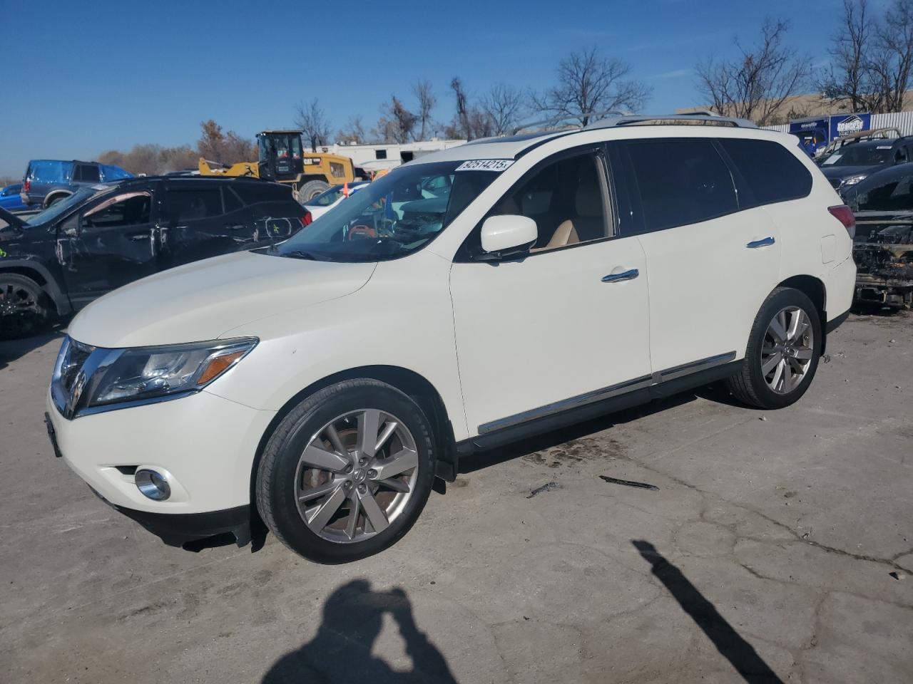 5N1AR2MM6GC656646 NISSAN PATHFINDER Photo 1
