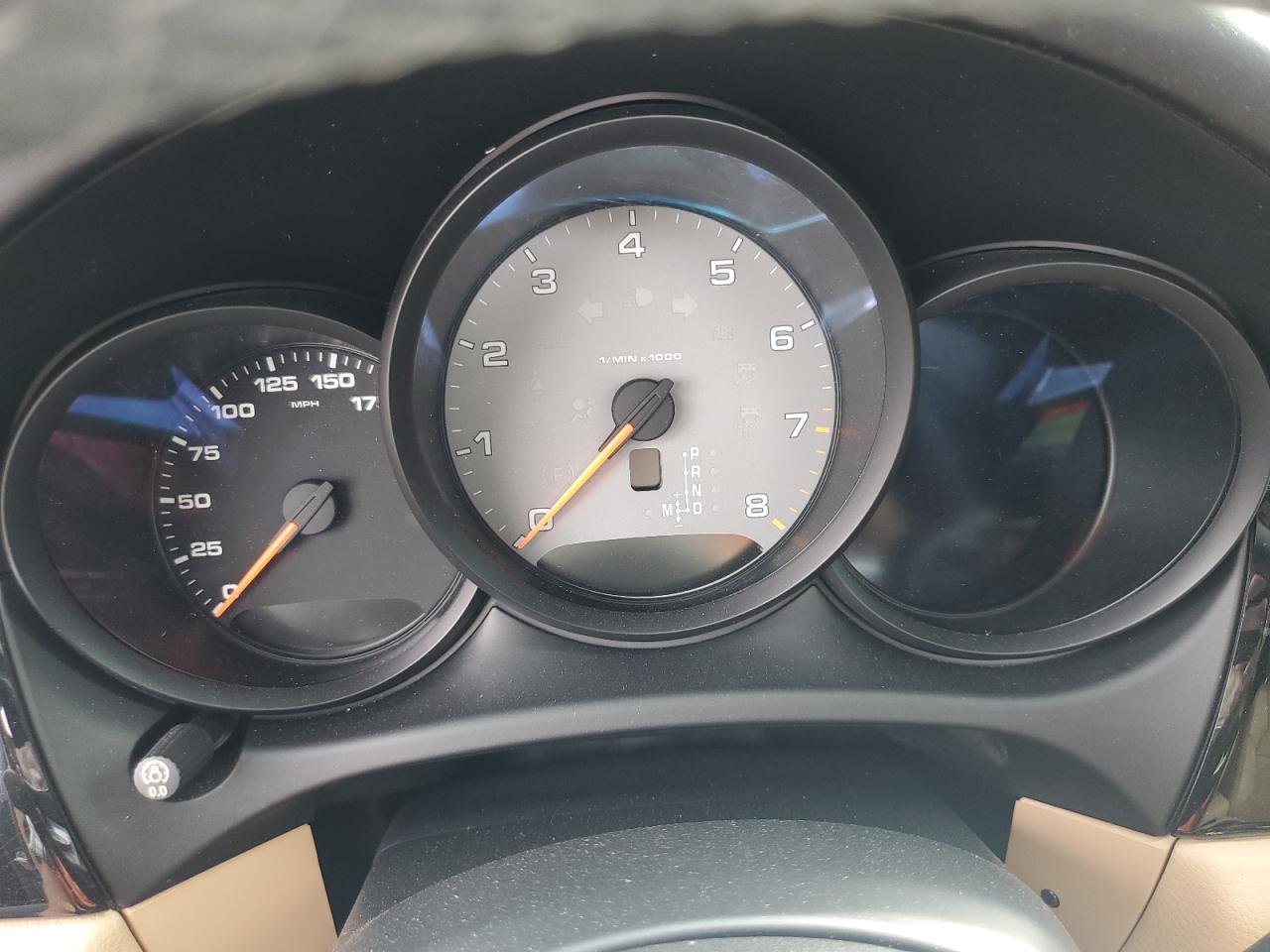 2017 Porsche Macan S VIN: WP1AB2A55HLB17778 Lot: 91346045