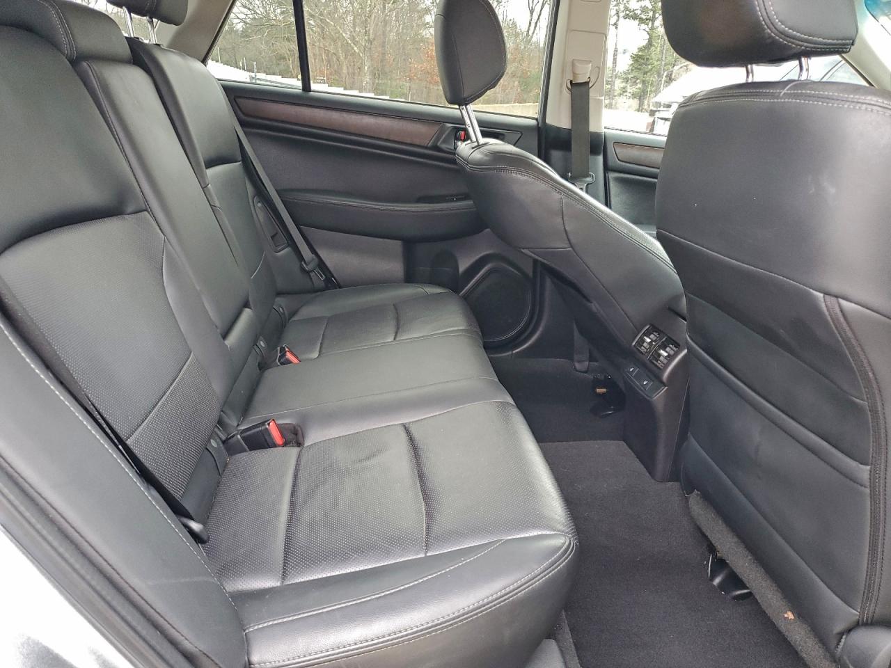 2015 Subaru Outback 2.5I Limited VIN: 4S4BSAJC9F3270672 Lot: 94118365