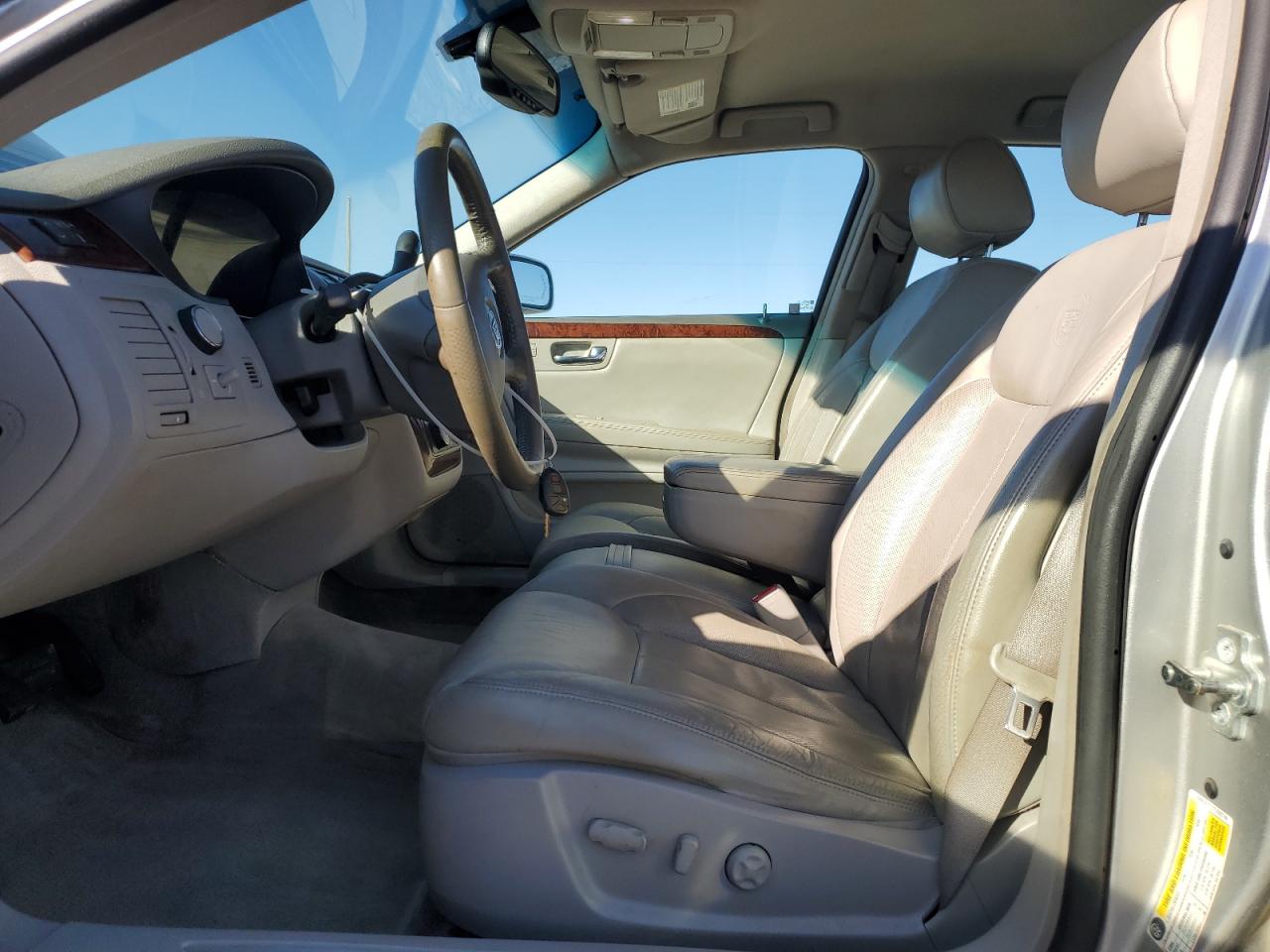 2007 Cadillac Dts VIN: 1G6KD57Y37U202746 Lot: 92375455