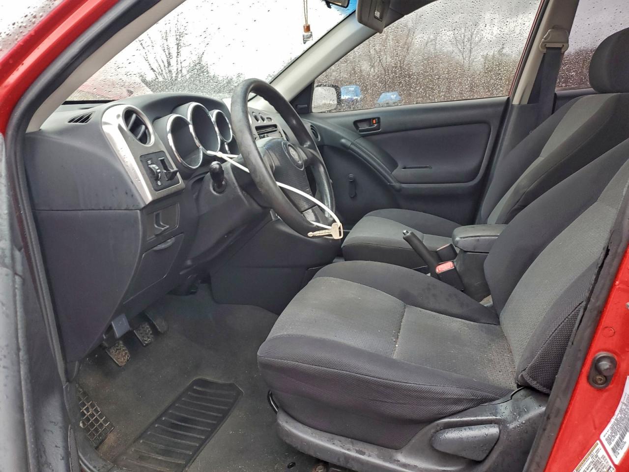 2004 Toyota Corolla Matrix Xr VIN: 2T1KR32E54C299957 Lot: 94578125