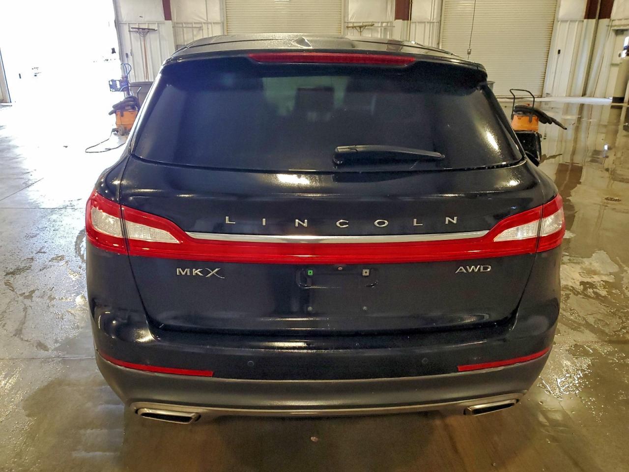 2016 Lincoln Mkx Reserve VIN: 2LMPJ8LR7GBL71203 Lot: 93613575