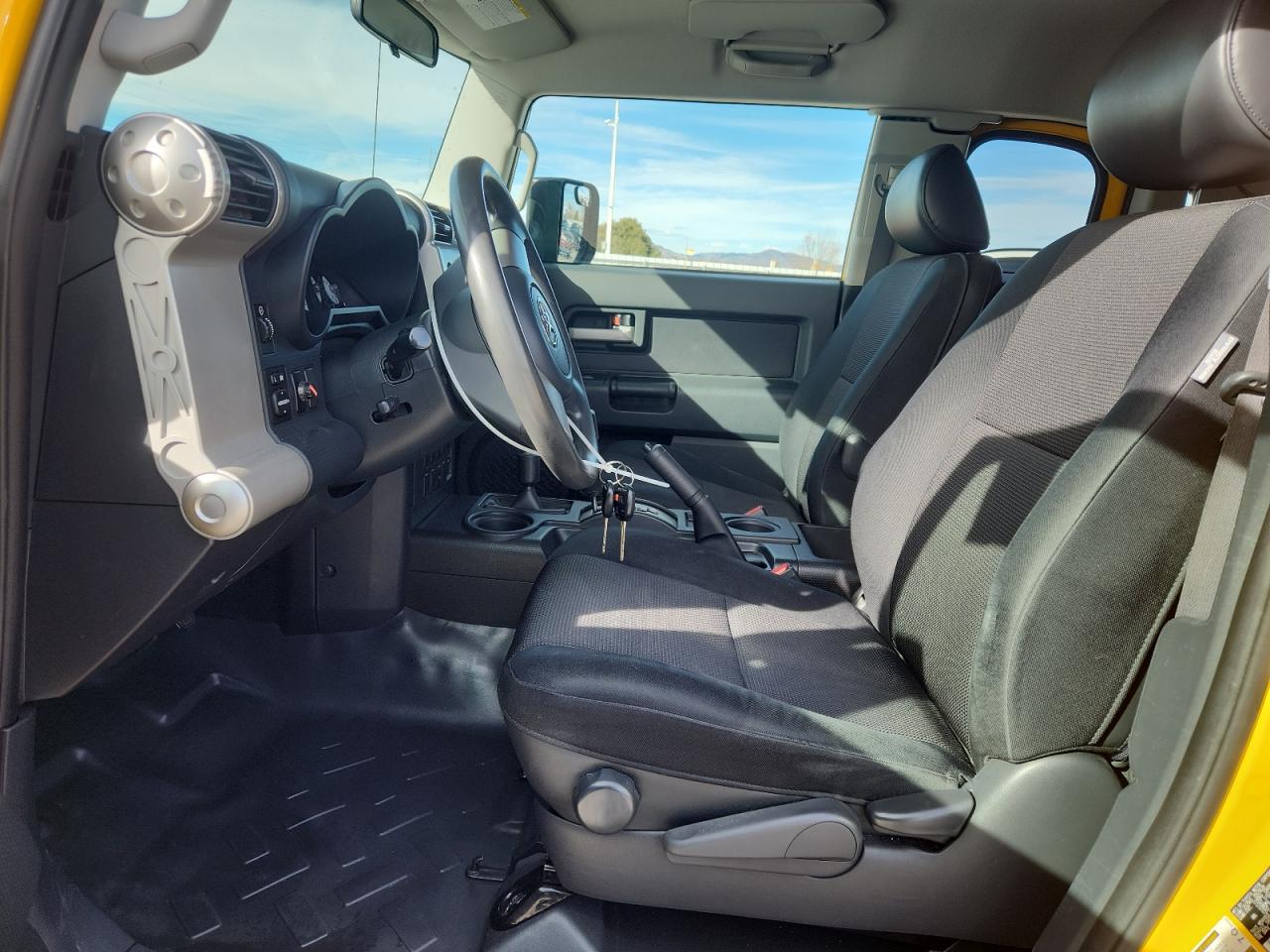 2008 Toyota Fj Cruiser VIN: JTEBU11F48K054726 Lot: 93221885