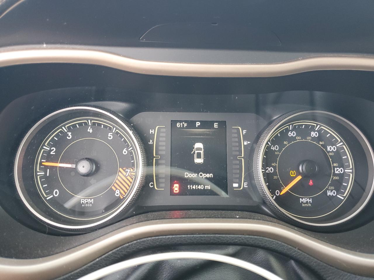 2015 Jeep Cherokee Latitude VIN: 1C4PJMCS2FW710149 Lot: 91930135