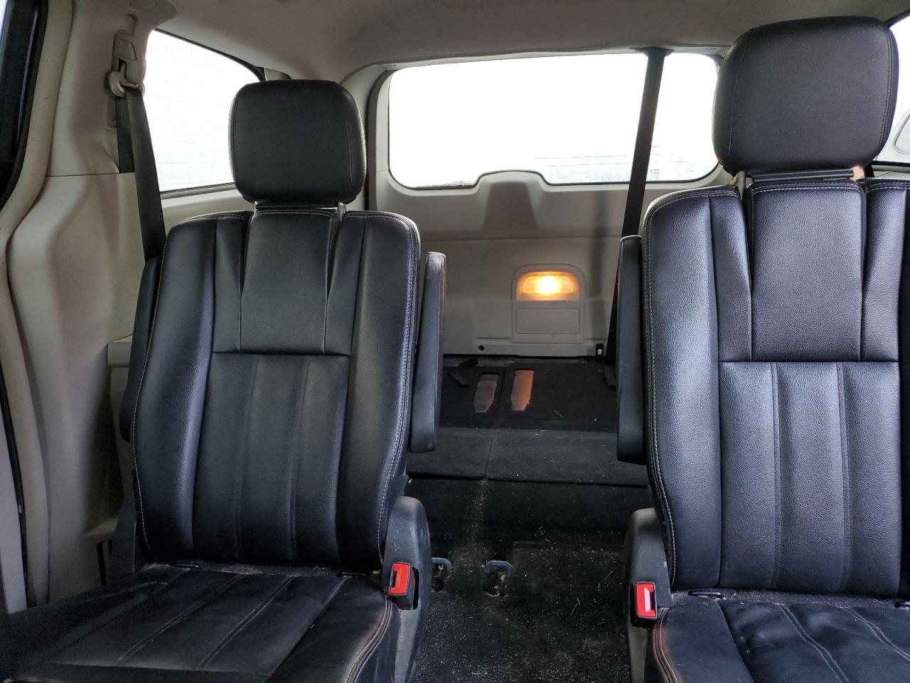 2015 Chrysler Town & Country Touring VIN: 2C4RC1BG1FR544424 Lot: 92432365