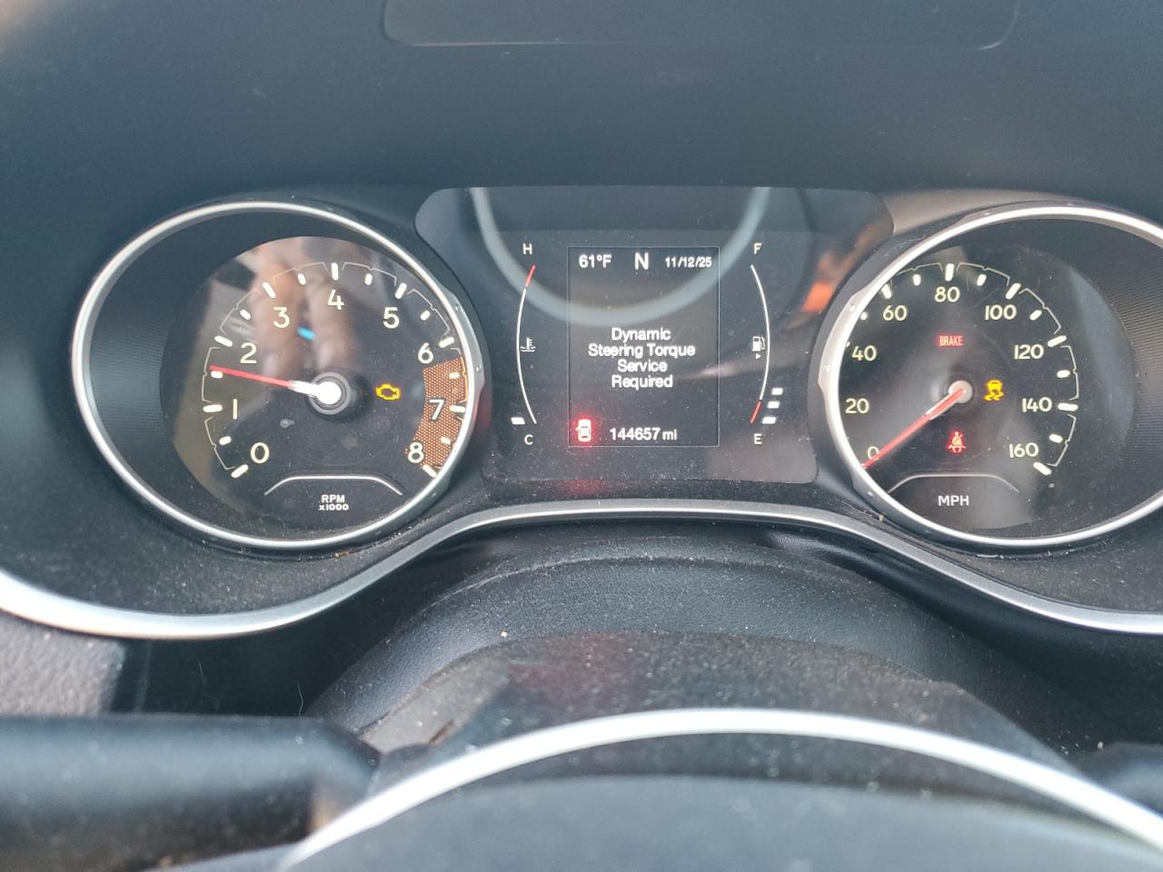 2018 Jeep Compass Sport VIN: 3C4NJDAB2JT101104 Lot: 92680685