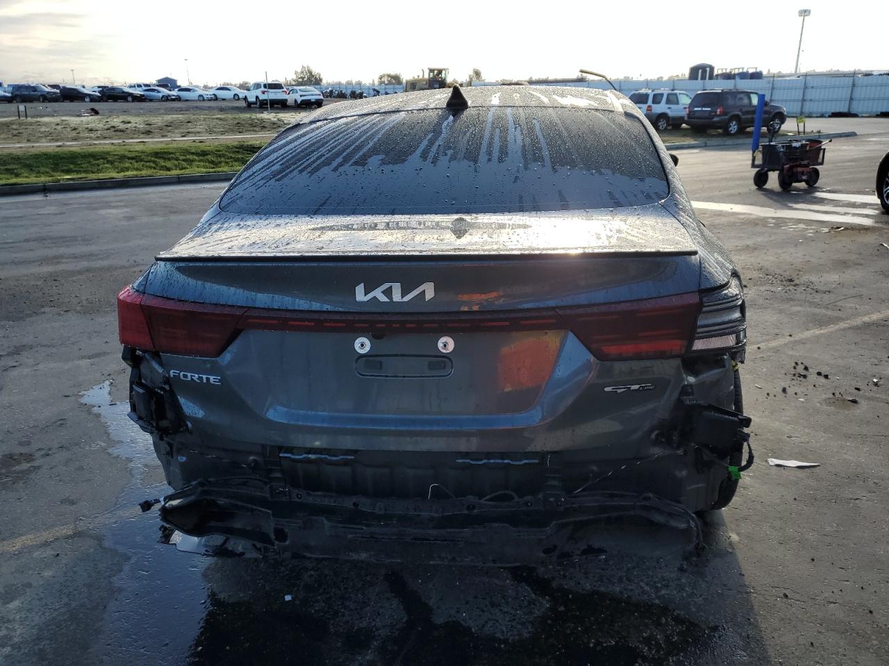 2024 Kia Forte Gt Line VIN: 3KPF54AD1RE835016 Lot: 85429365