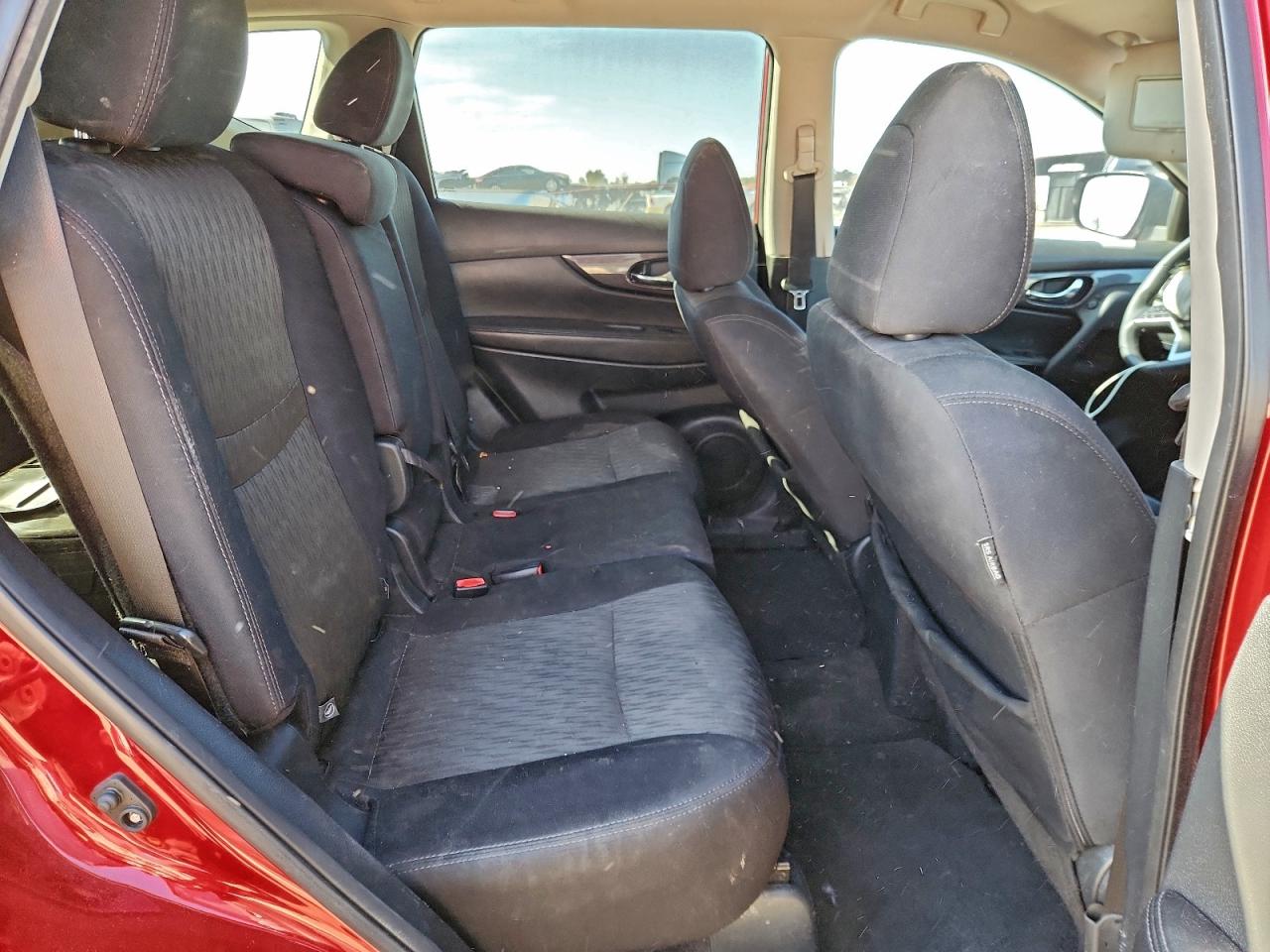 2019 Nissan Rogue S VIN: 5N1AT2MT2KC704547 Lot: 94525255