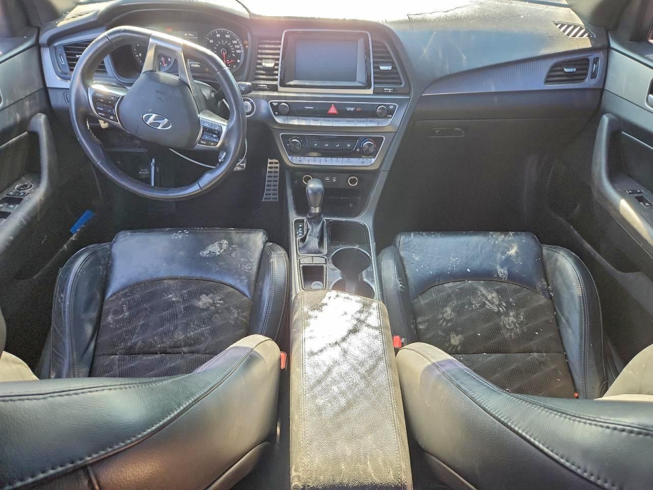 2018 Hyundai Sonata Sport VIN: 5NPE34AF1JH647079 Lot: 93328815