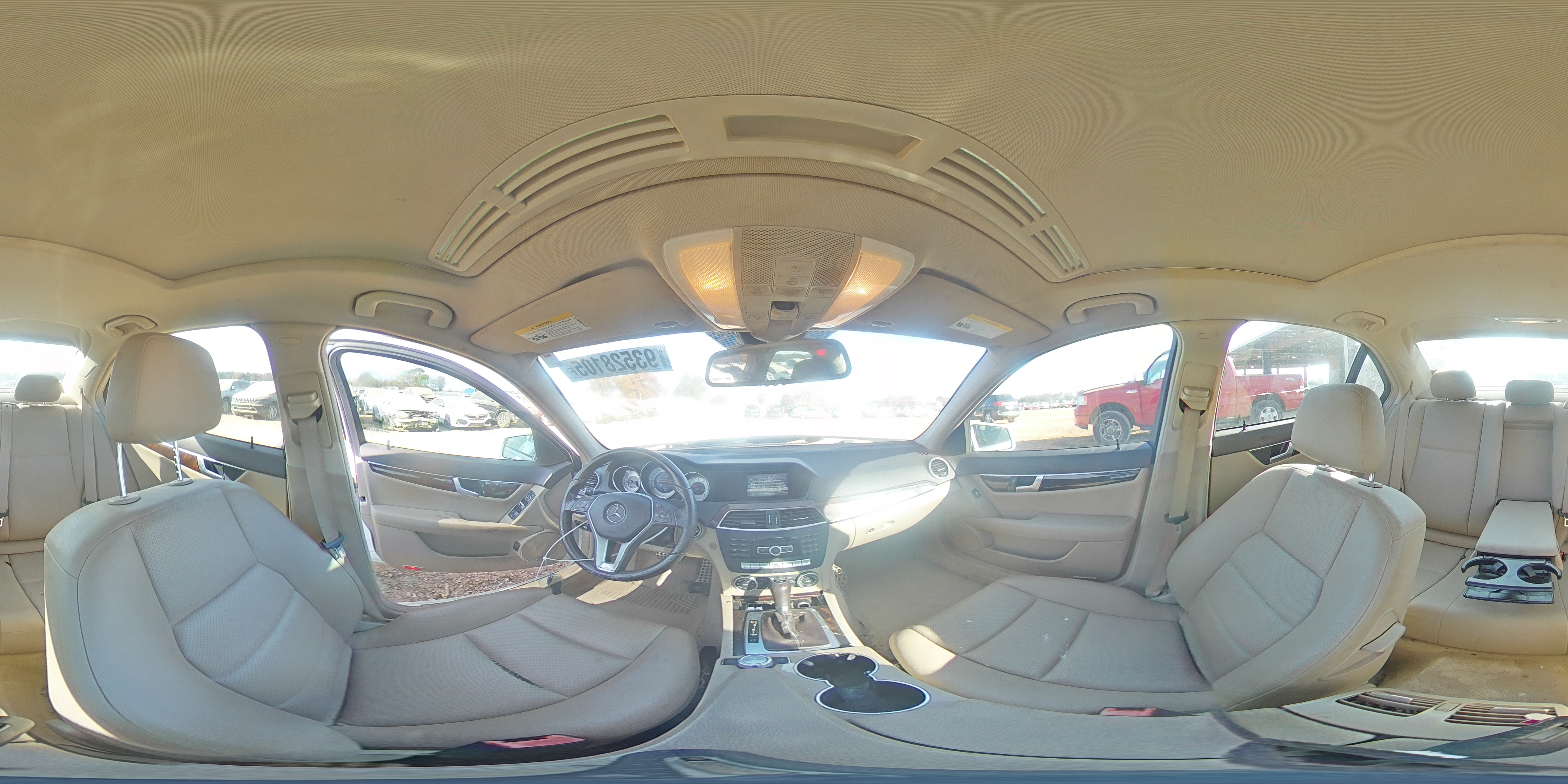 2014 Mercedes-Benz C 250 VIN: WDDGF4HB8EA963293 Lot: 93528105