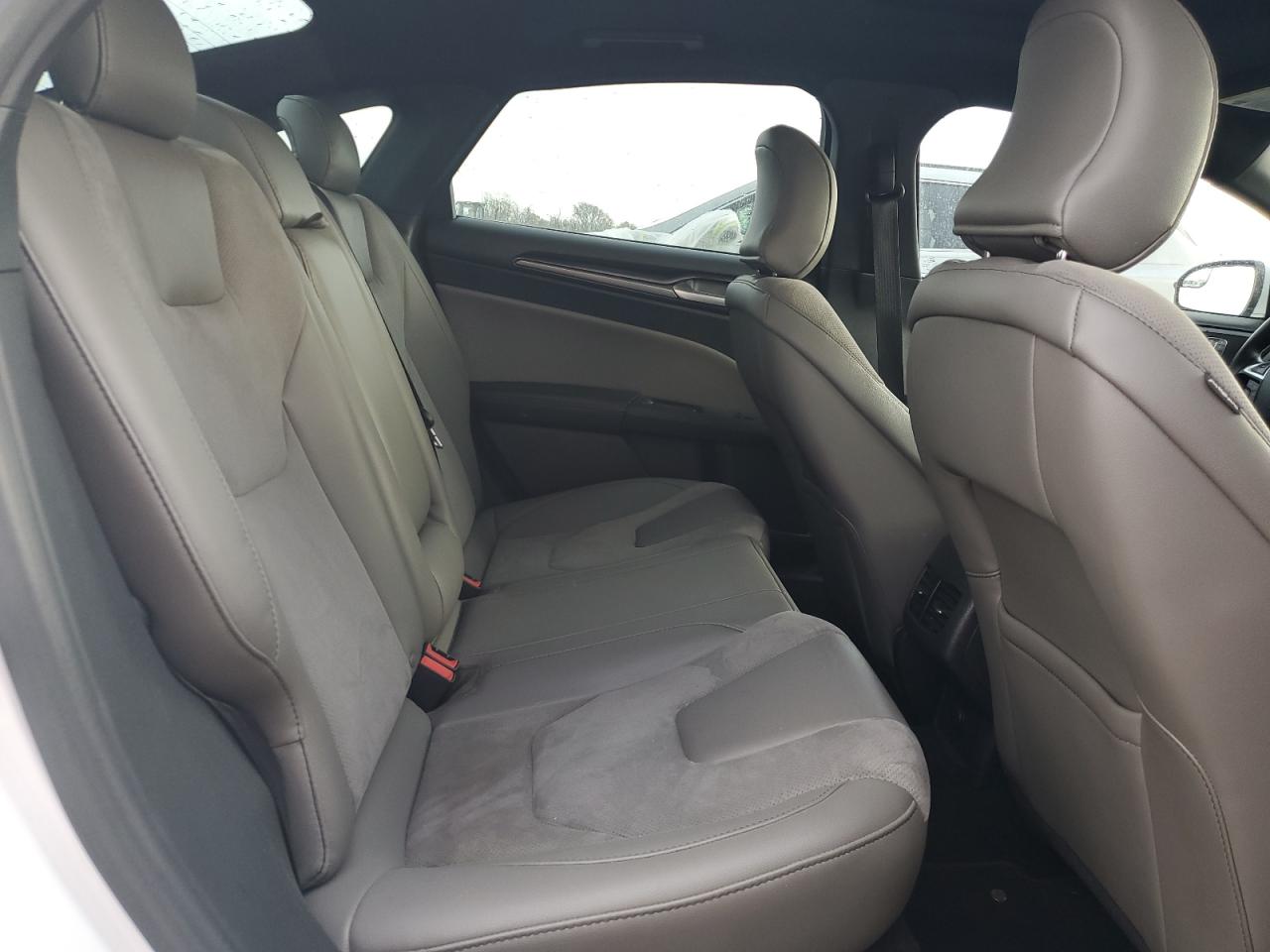 2017 Ford Fusion Sport VIN: 3FA6P0VP7HR264216 Lot: 93030895