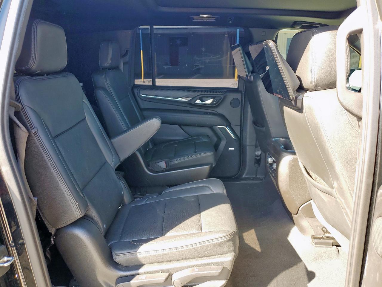 2021 GMC Yukon Xl Denali VIN: 1GKS2JKL4MR223986 Lot: 91470405