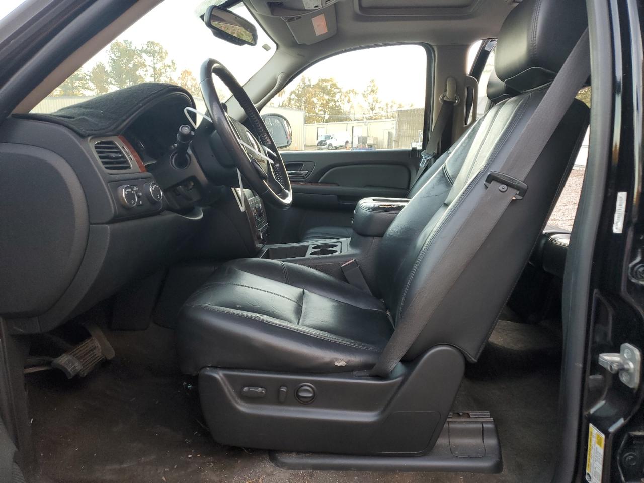 2009 Chevrolet Suburban K1500 Lt VIN: 1GNFK263X9R239413 Lot: 91462015