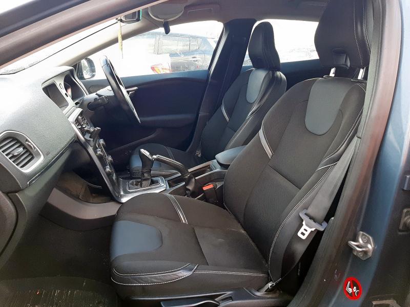 2013 VOLVO V40 D2 SE NAV 5DR