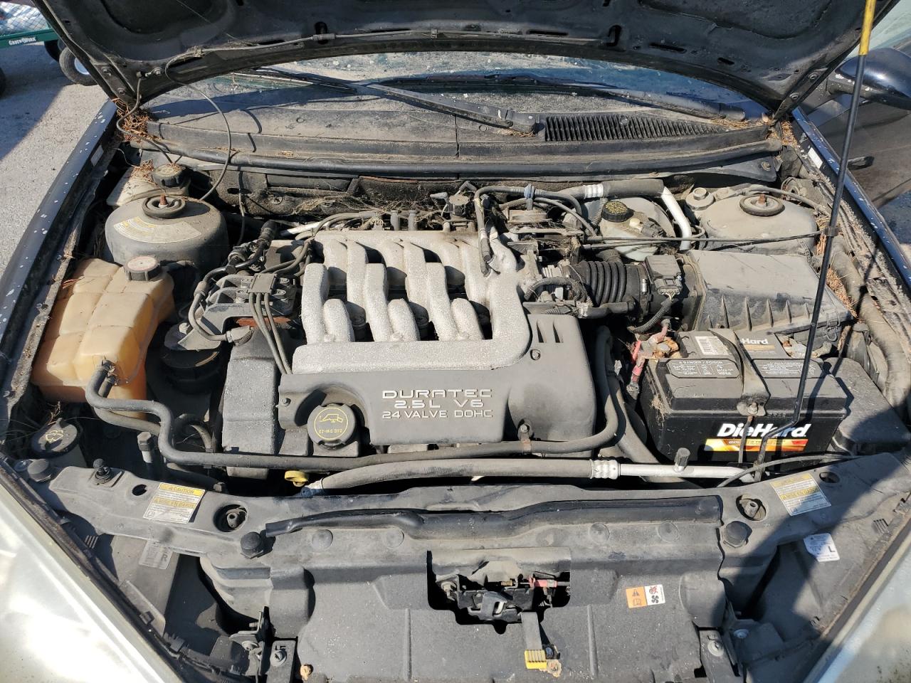 2001 Mercury Cougar V6 VIN: 1ZWFT61L515621907 Lot: 92862875