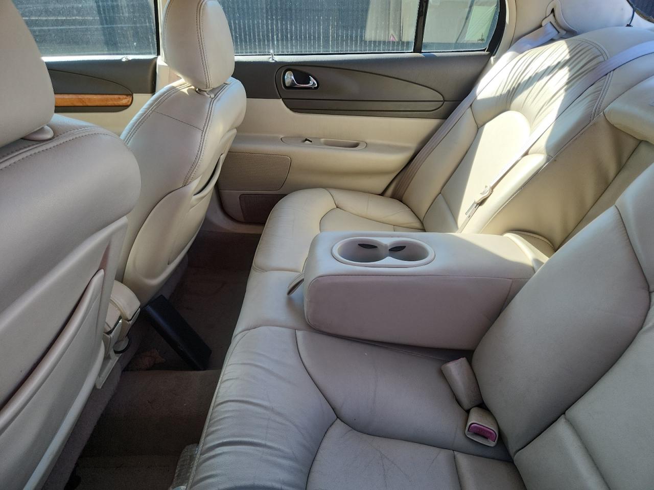 2002 Lincoln Continental VIN: 1LNHM97V72Y697857 Lot: 82723115