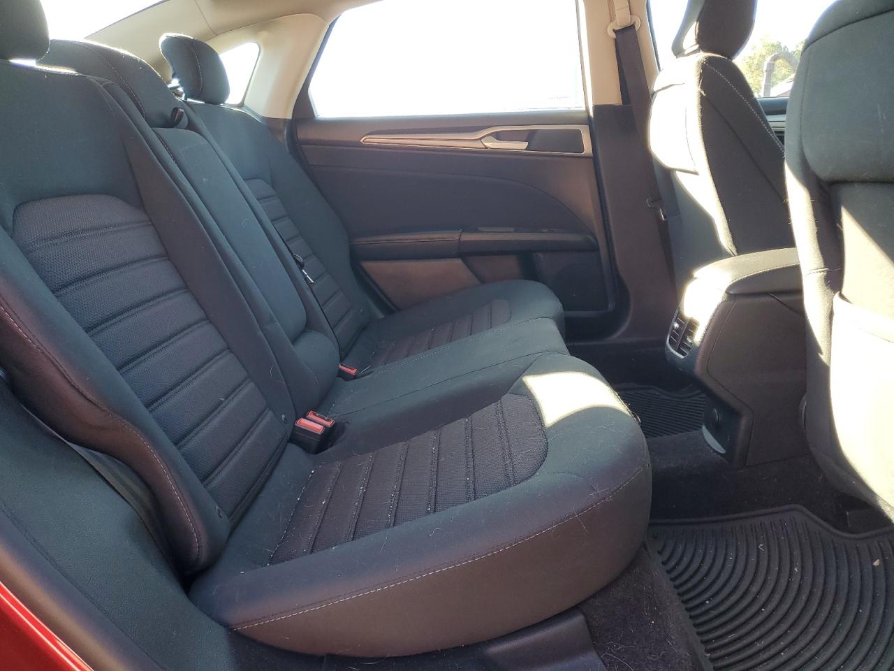 2020 Ford Fusion Se VIN: 3FA6P0LU2LR222246 Lot: 93296905