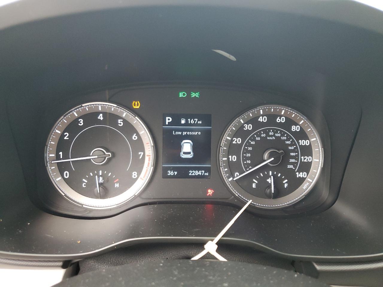 2022 Hyundai Venue Sel VIN: KMHRC8A32NU201240 Lot: 92688855