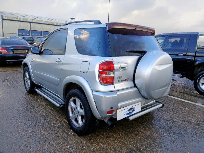 2003 TOYOTA RAV 4 2.0 D-4D NRG 3DR