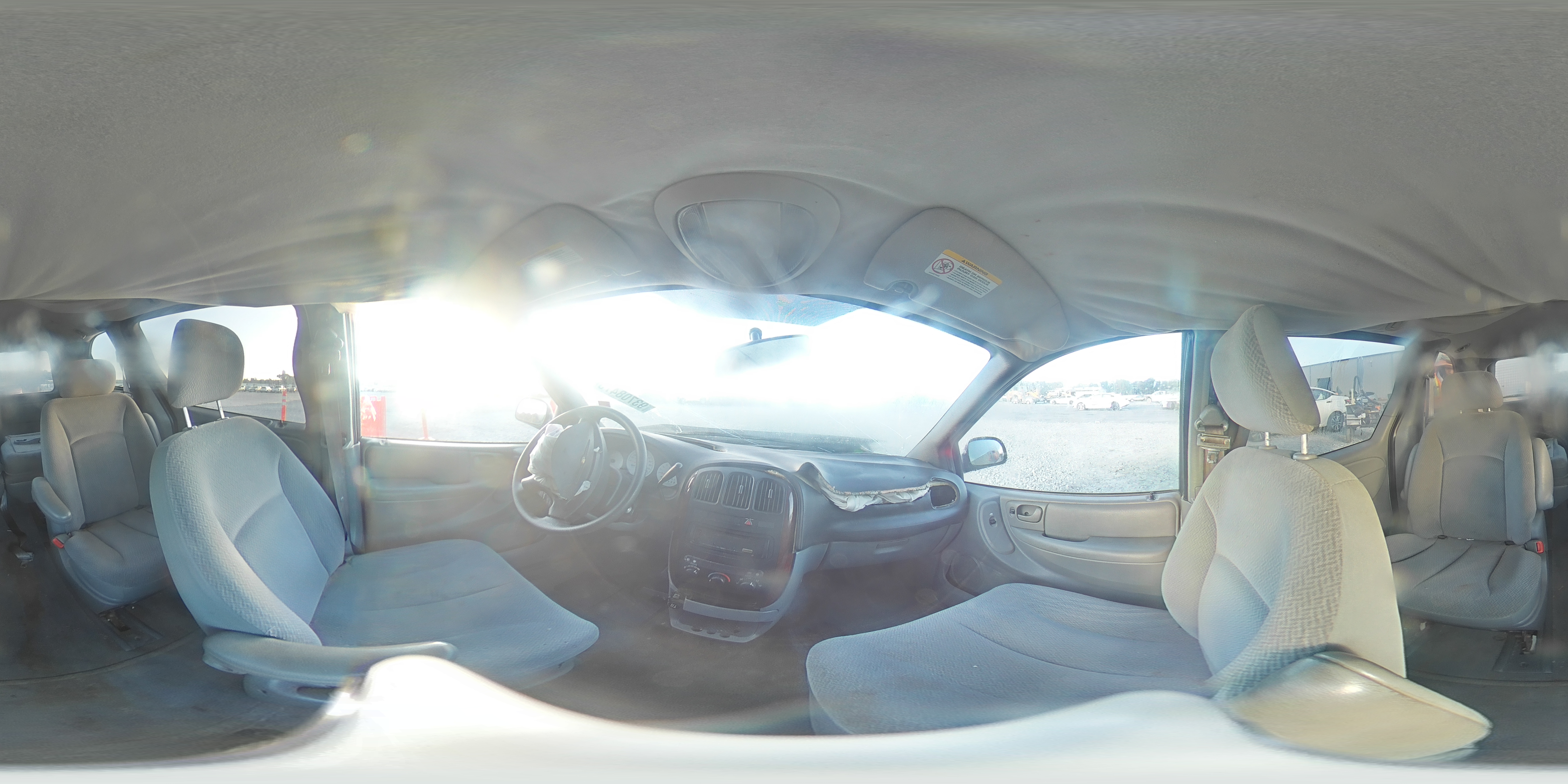 2004 Chrysler Town & Country VIN: 1C4GP45R24B561898 Lot: 93708475