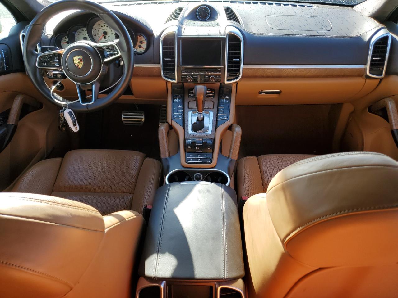 2016 Porsche Cayenne Gts VIN: WP1AD2A21GLA77715 Lot: 92117725