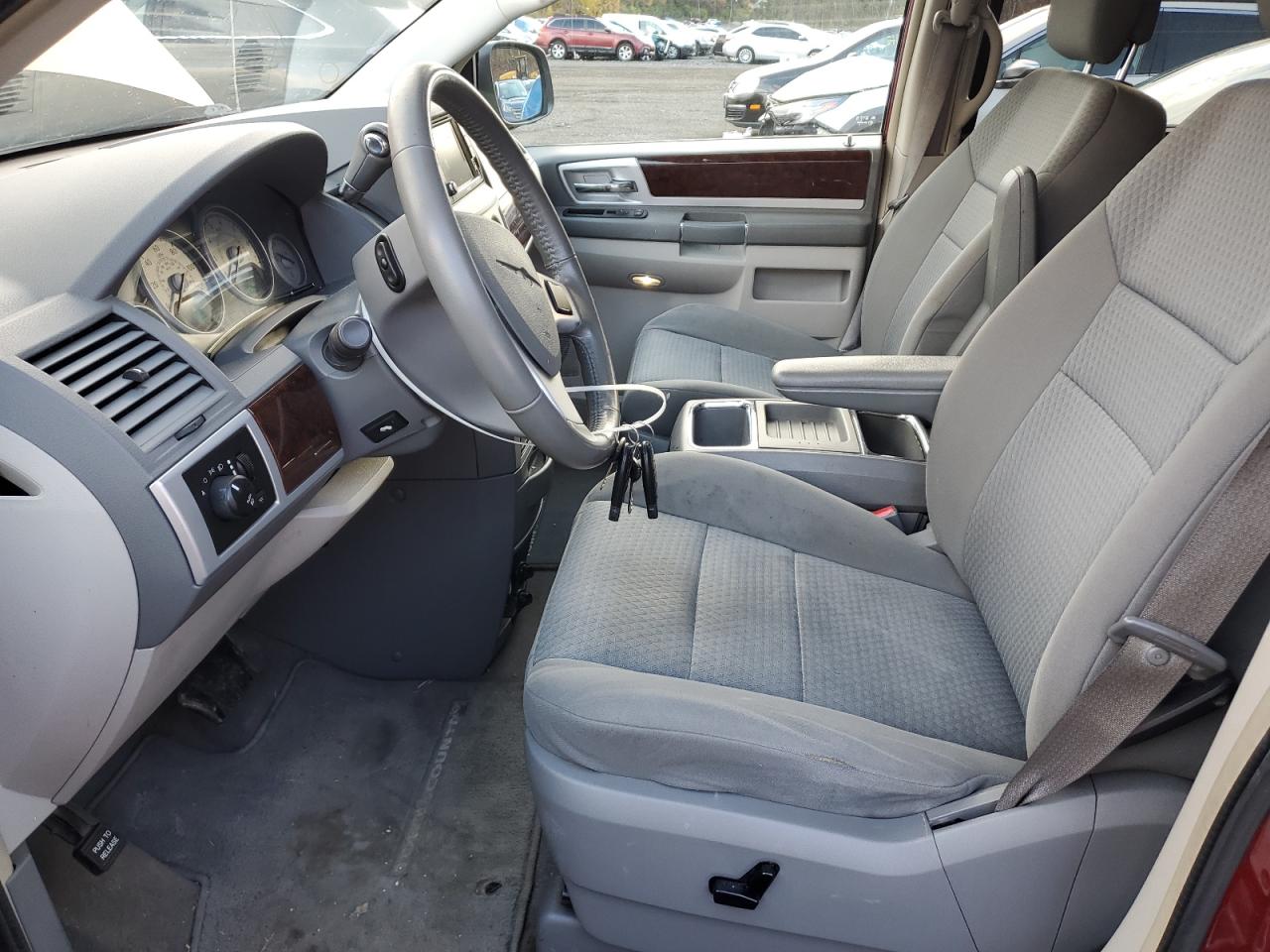 2010 Chrysler Town & Country Touring VIN: 2A4RR5D14AR415644 Lot: 92122215