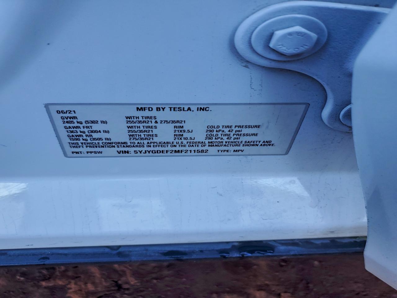 2021 Tesla Model Y VIN: 5YJYGDEF2MF211582 Lot: 93949205
