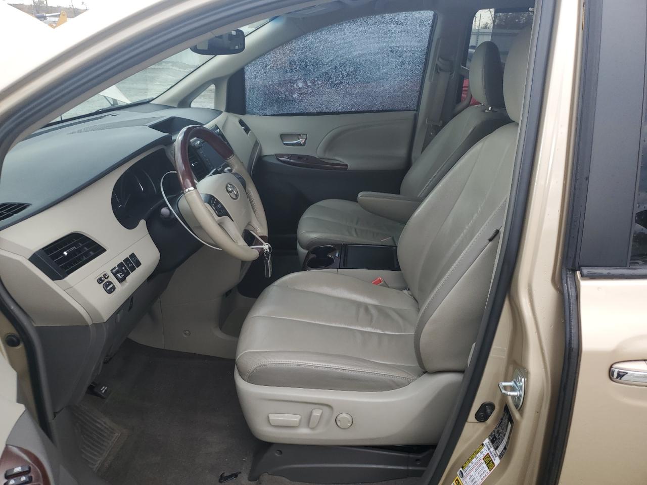 2012 Toyota Sienna Xle VIN: 5TDYK3DC6CS228525 Lot: 91387255