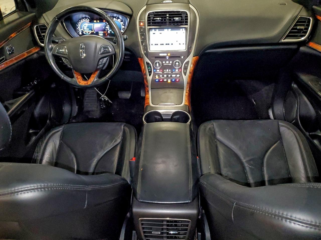 2016 Lincoln Mkx Reserve VIN: 2LMPJ8LR7GBL71203 Lot: 93613575