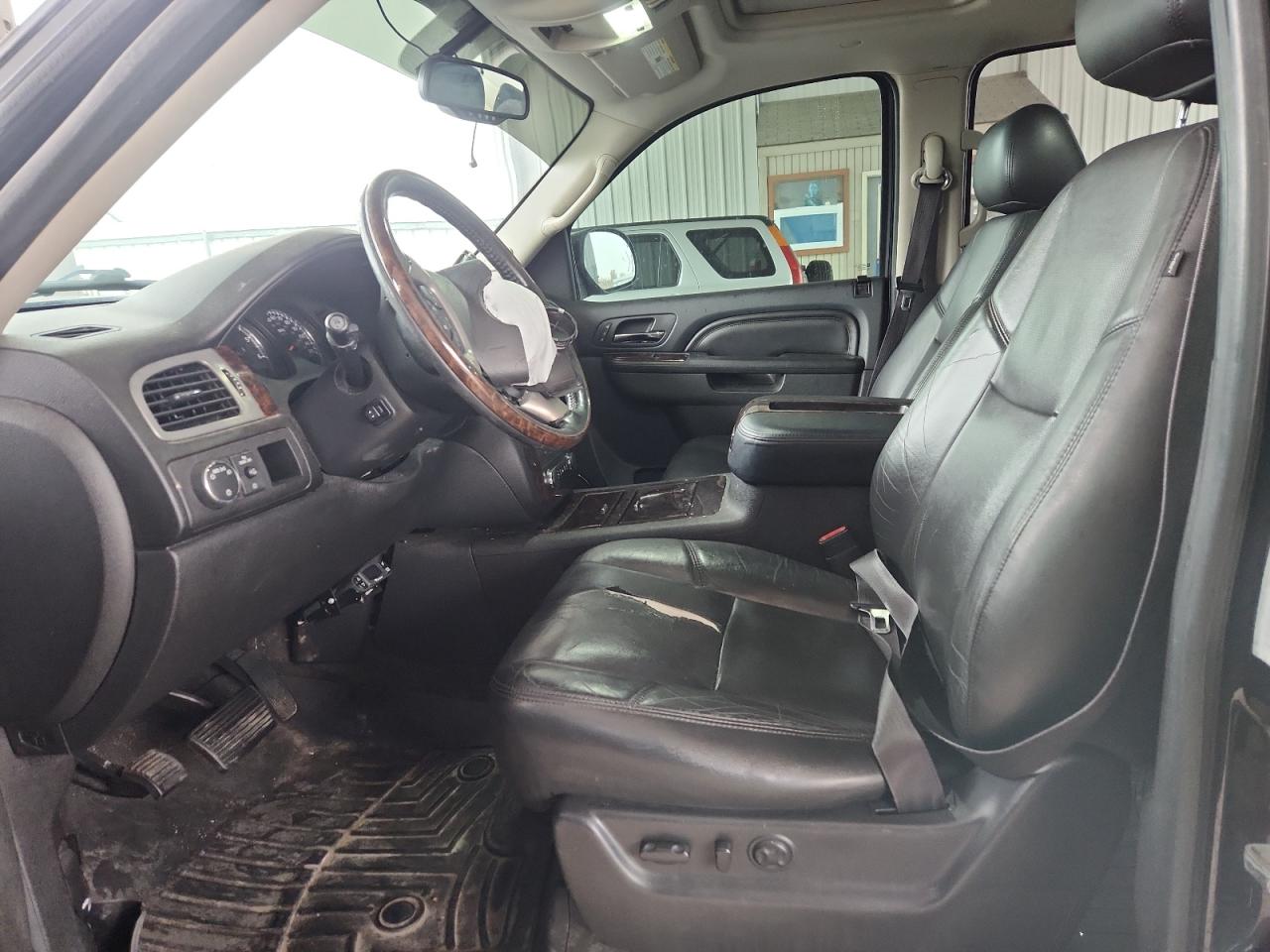 2013 GMC Yukon Xl Denali VIN: 1GKS2MEF0DR116506 Lot: 93694625