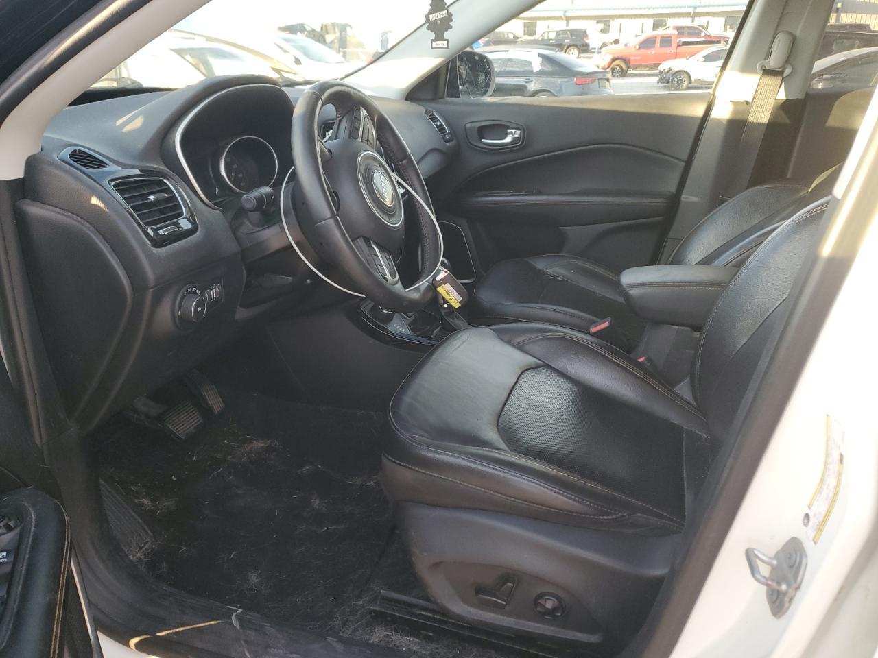 2018 Jeep Compass Limited VIN: 3C4NJDCB3JT290438 Lot: 92461485