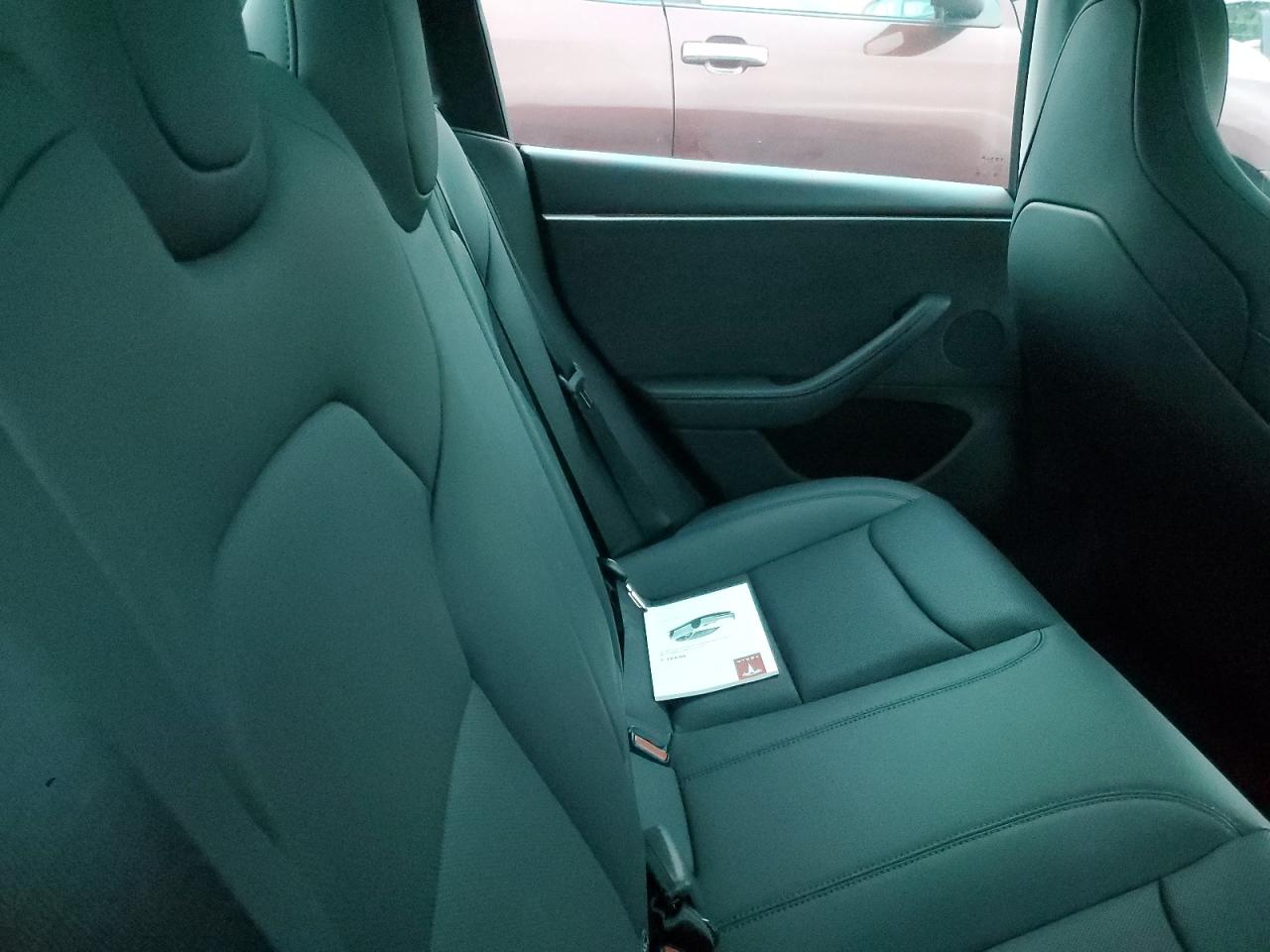 2024 Tesla Model 3 VIN: 5YJ3E1ET4RF880819 Lot: 93681735