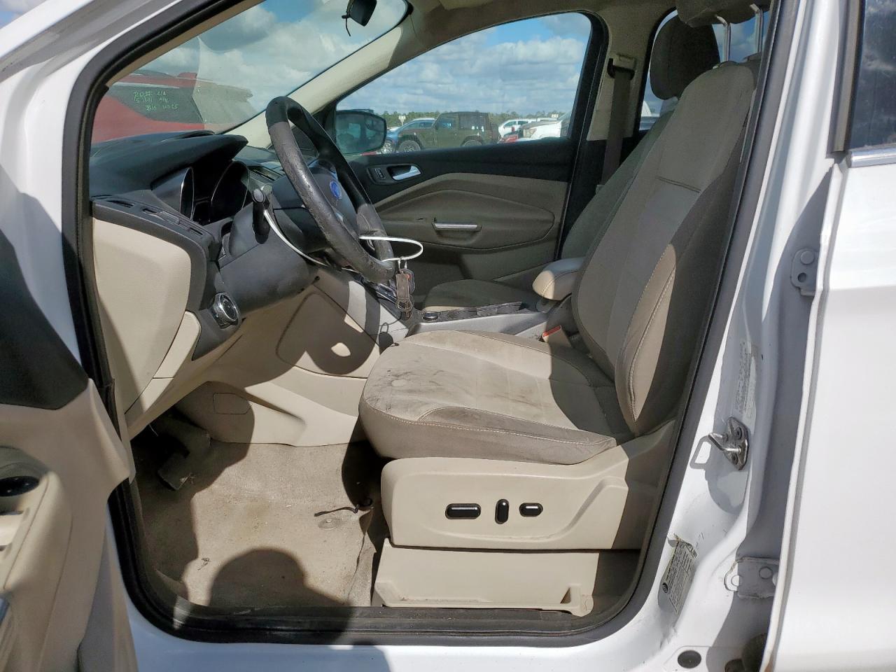 2014 Ford Escape Se VIN: 1FMCU0G98EUE14502 Lot: 92807885