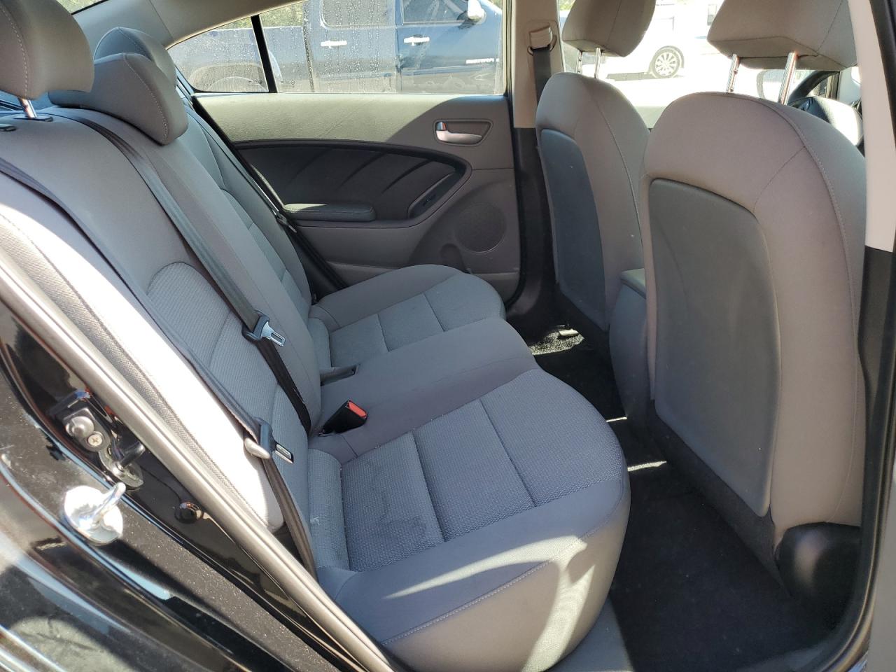 2017 Kia Forte Lx VIN: 3KPFK4A77HE099653 Lot: 93116555