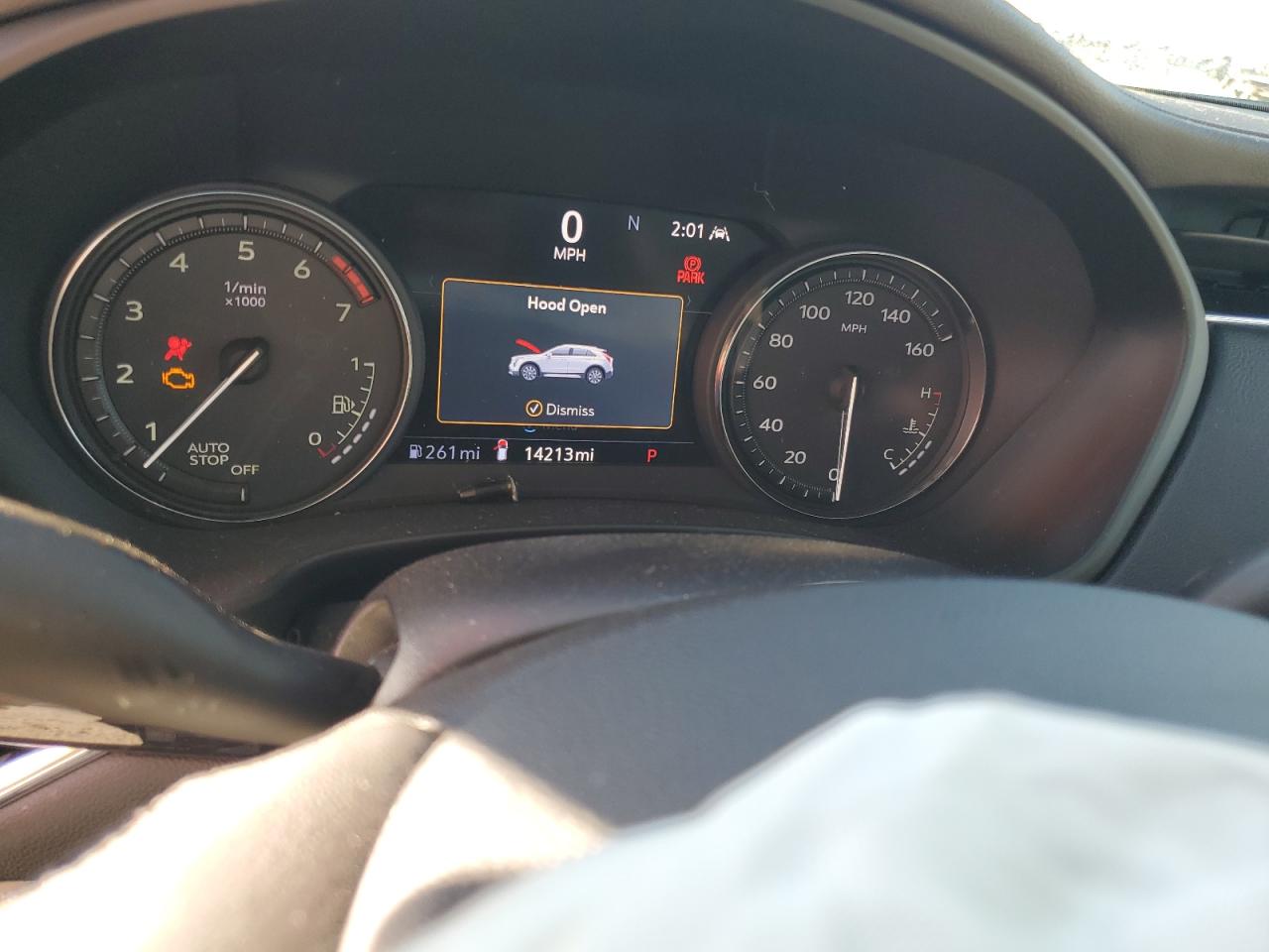 2023 Cadillac Xt4 Premium Luxury VIN: 1GYFZCR4XPF158841 Lot: 90874845