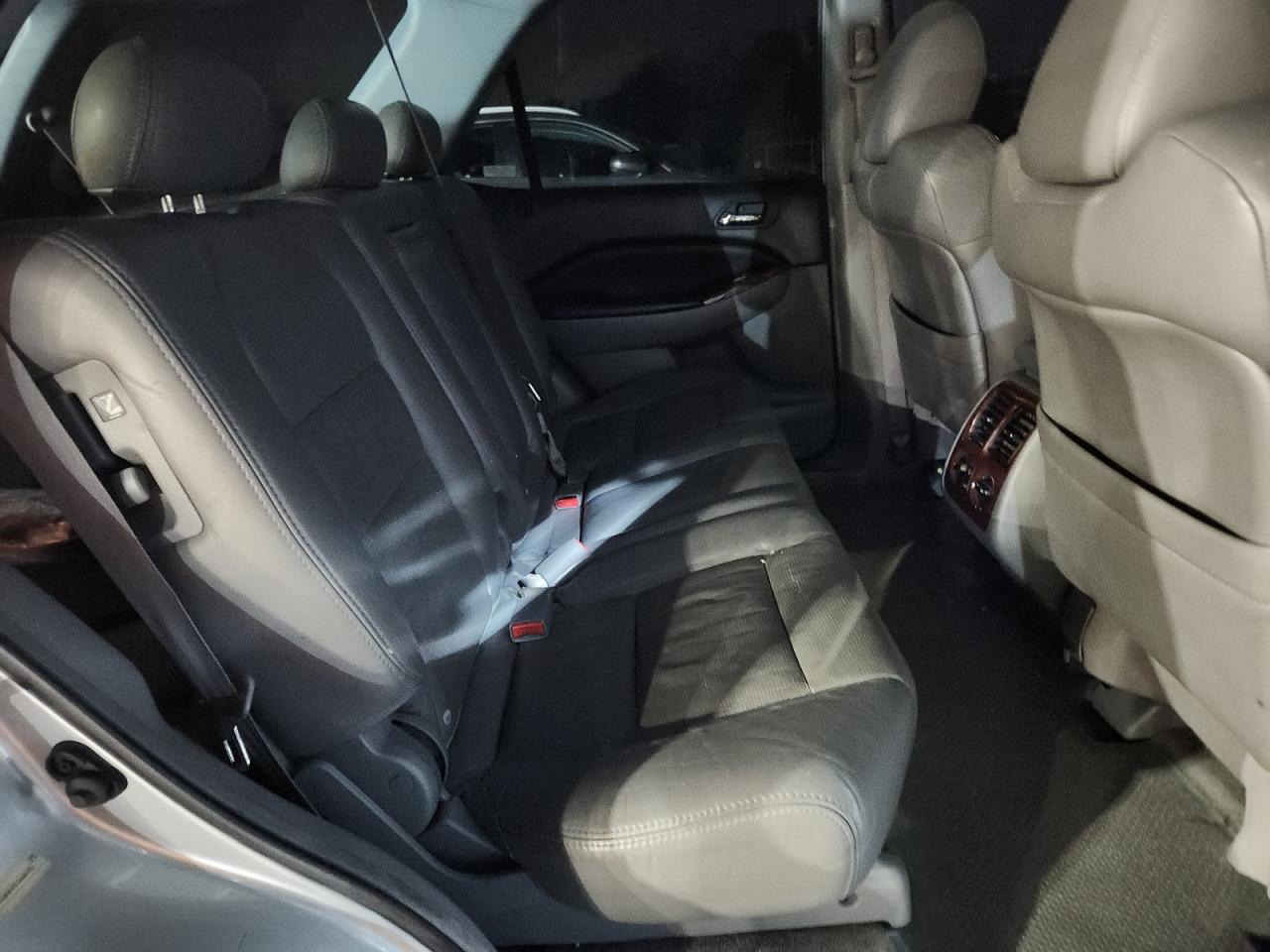 2004 Acura Mdx Touring VIN: 2HNYD18844H536825 Lot: 92999415