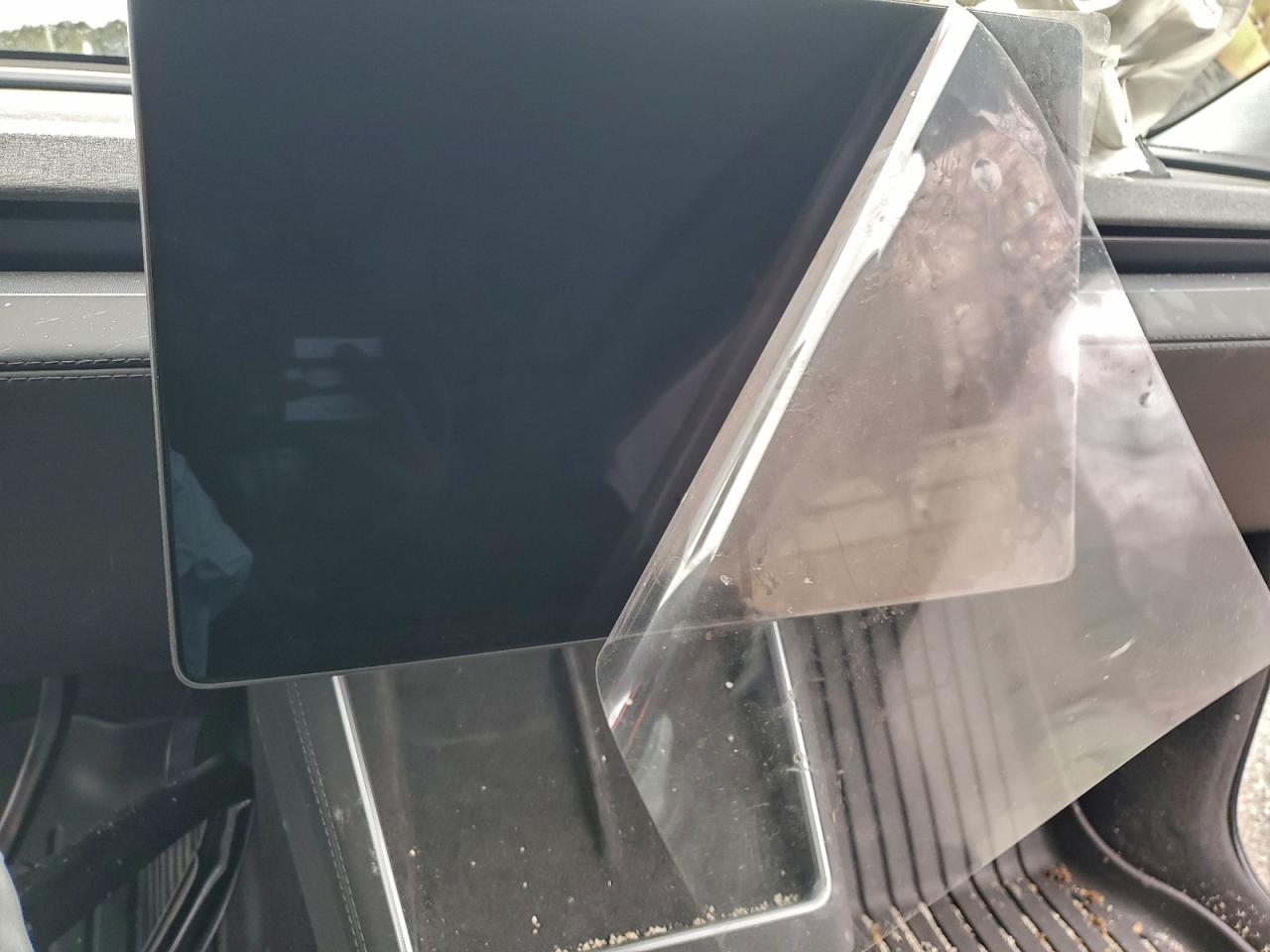 2026 Tesla Model Y VIN: 7SAYGDED1TA436539 Lot: 93946475