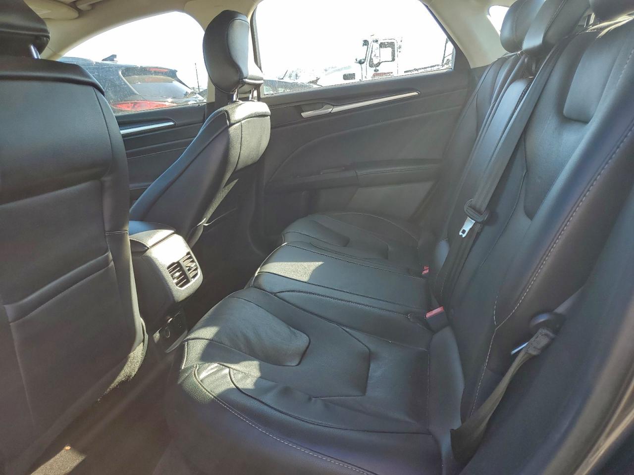 2017 Ford Fusion Titanium Phev VIN: 3FA6P0SU2HR180069 Lot: 93822995