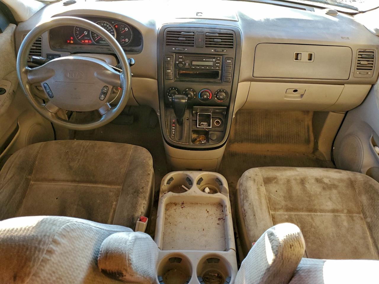 2004 Kia Sedona Ex VIN: KNDUP131646597732 Lot: 94150615