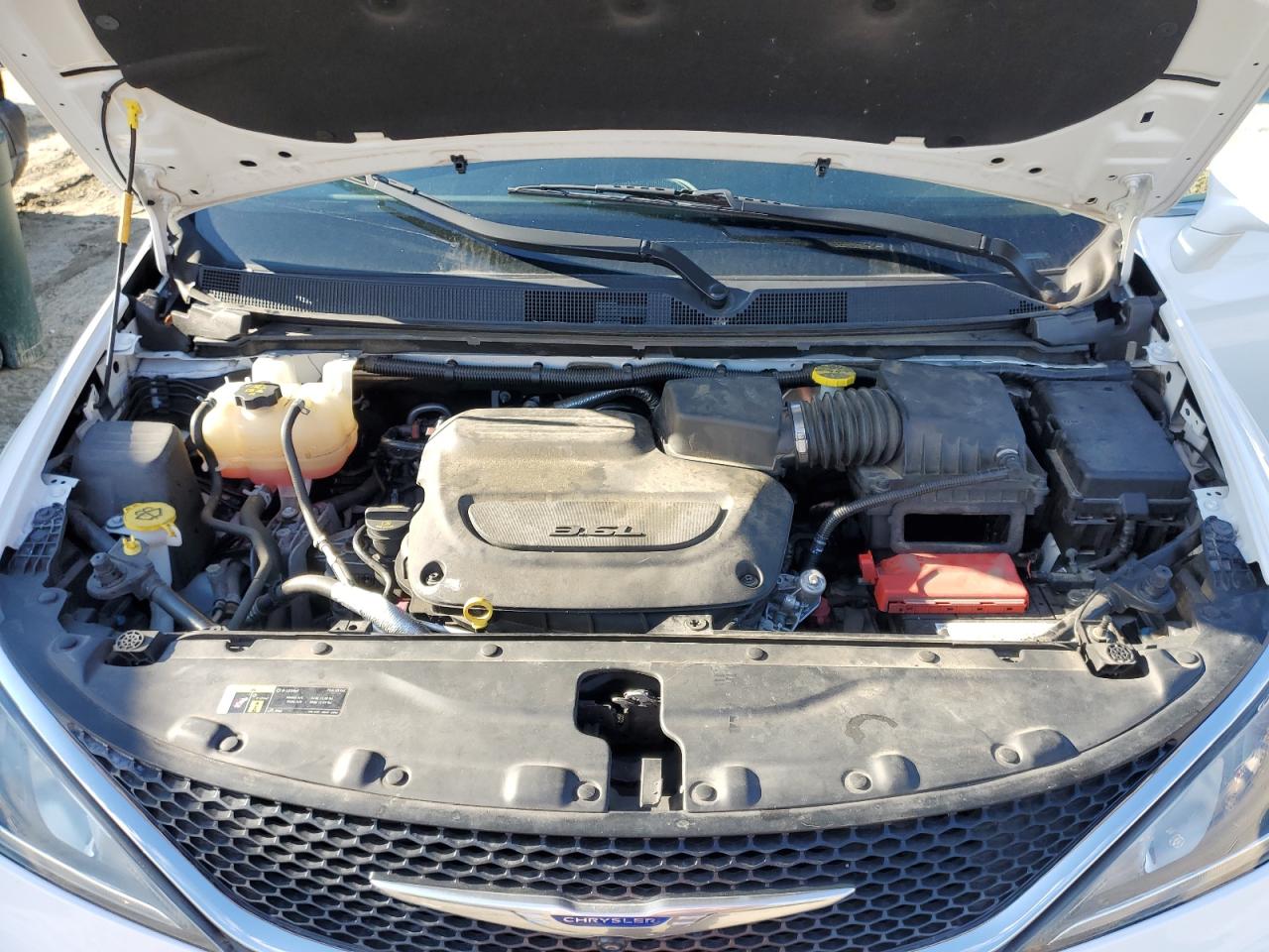 2019 Chrysler Pacifica Touring L Plus VIN: 2C4RC1EGXKR588668 Lot: 92233115