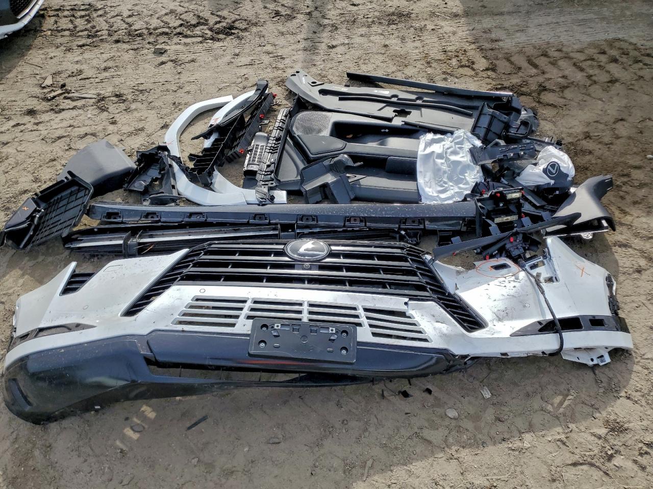 2025 Lexus Gx 550 Premium/Premium+ VIN: JTJTBCDX4S5049429 Lot: 92174015