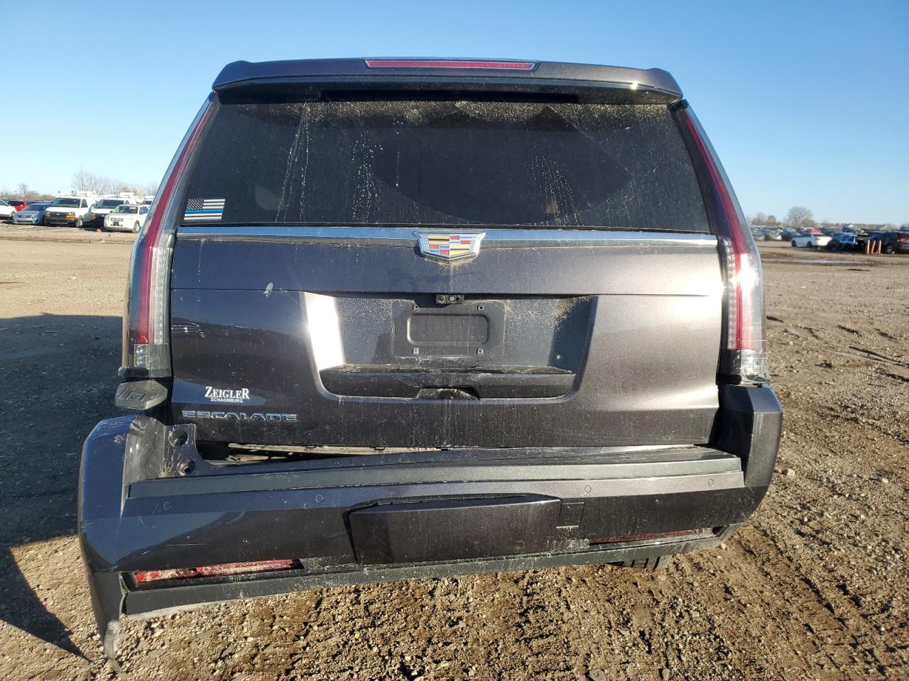 2017 Cadillac Escalade Esv Luxury VIN: 1GYS4HKJ3HR319198 Lot: 92344325