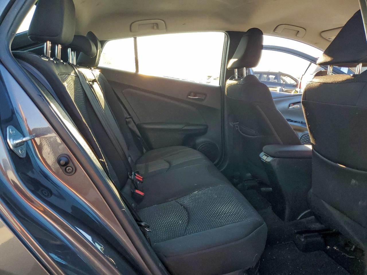 2020 Toyota Prius L VIN: JTDKARFU3L3111651 Lot: 94378645